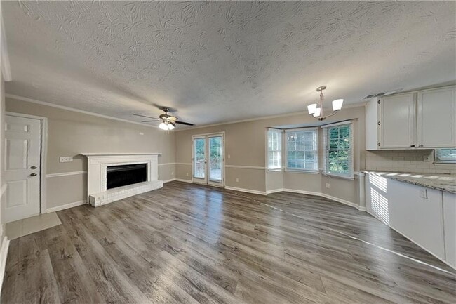 Building Photo - 4820 Hill Creek Ct