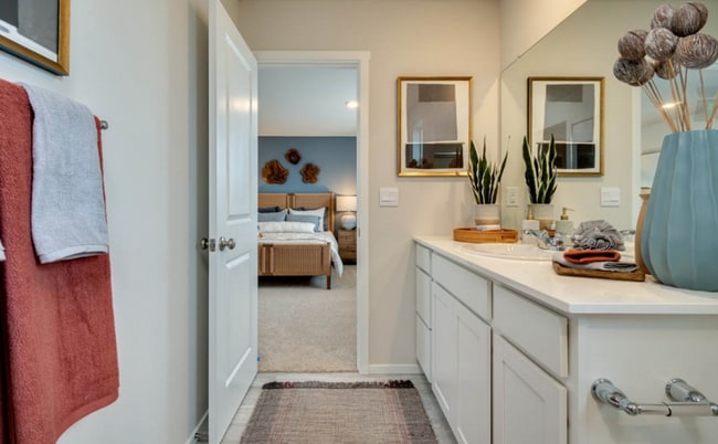 Building Photo - 4 Bedrooms in La Center- Beautiful New Home!