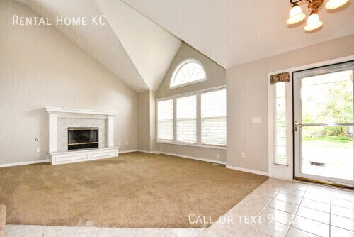 Building Photo - 15246 S Acuff Ln