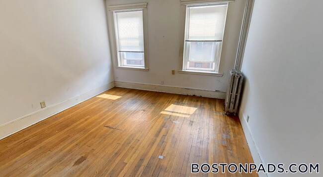 Building Photo - 24 Westland Ave
