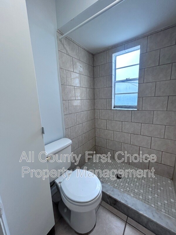 Building Photo - 12733 Gorda Cir E