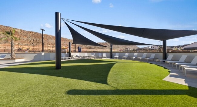 Building Photo - A Lovely 3 Bedroom Townhome with Amazing Amenities!