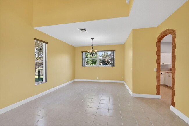 Building Photo - 1856 Capeside Cir