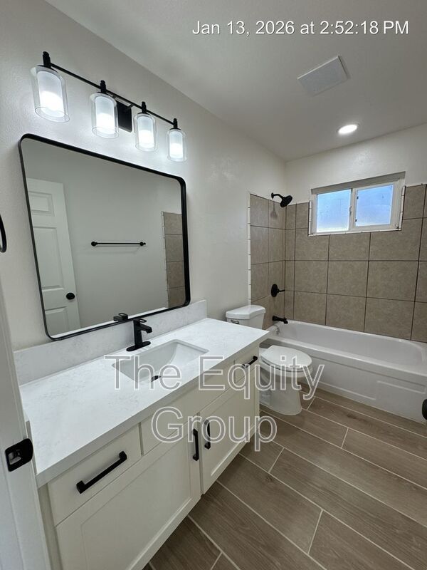 Building Photo - 4344 W La Vida Ave