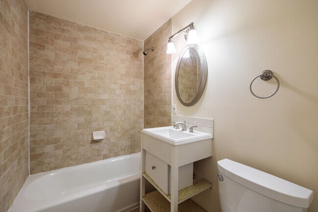 Building Photo - 2100 Grove Ave