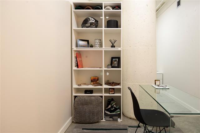 Building Photo - 1122 Jackson St