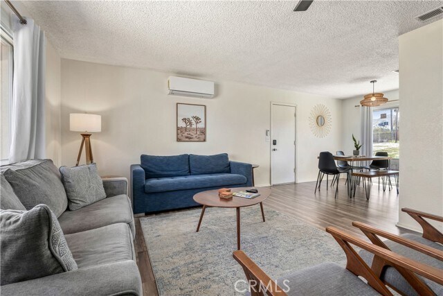 Building Photo - 60231 Granada Dr