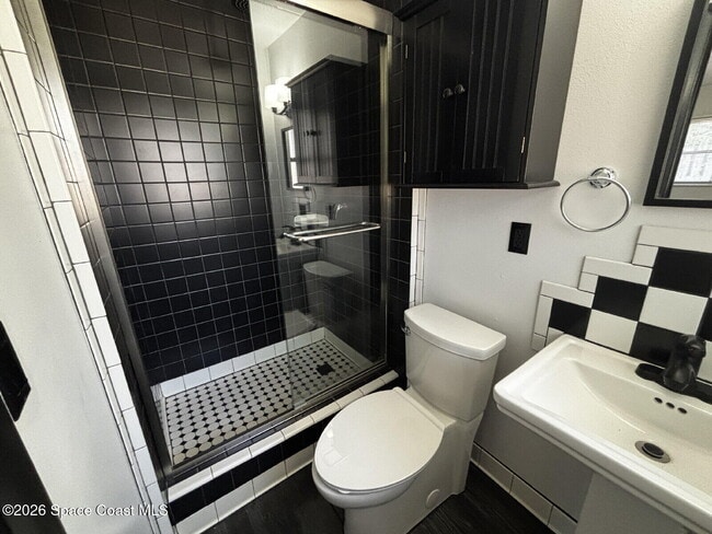 Building Photo - 4070 Baker Ave