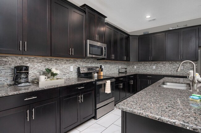 Building Photo - 1580 Tempo Ln