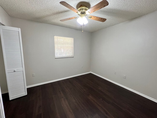 Building Photo - 4330 Tartan Ave