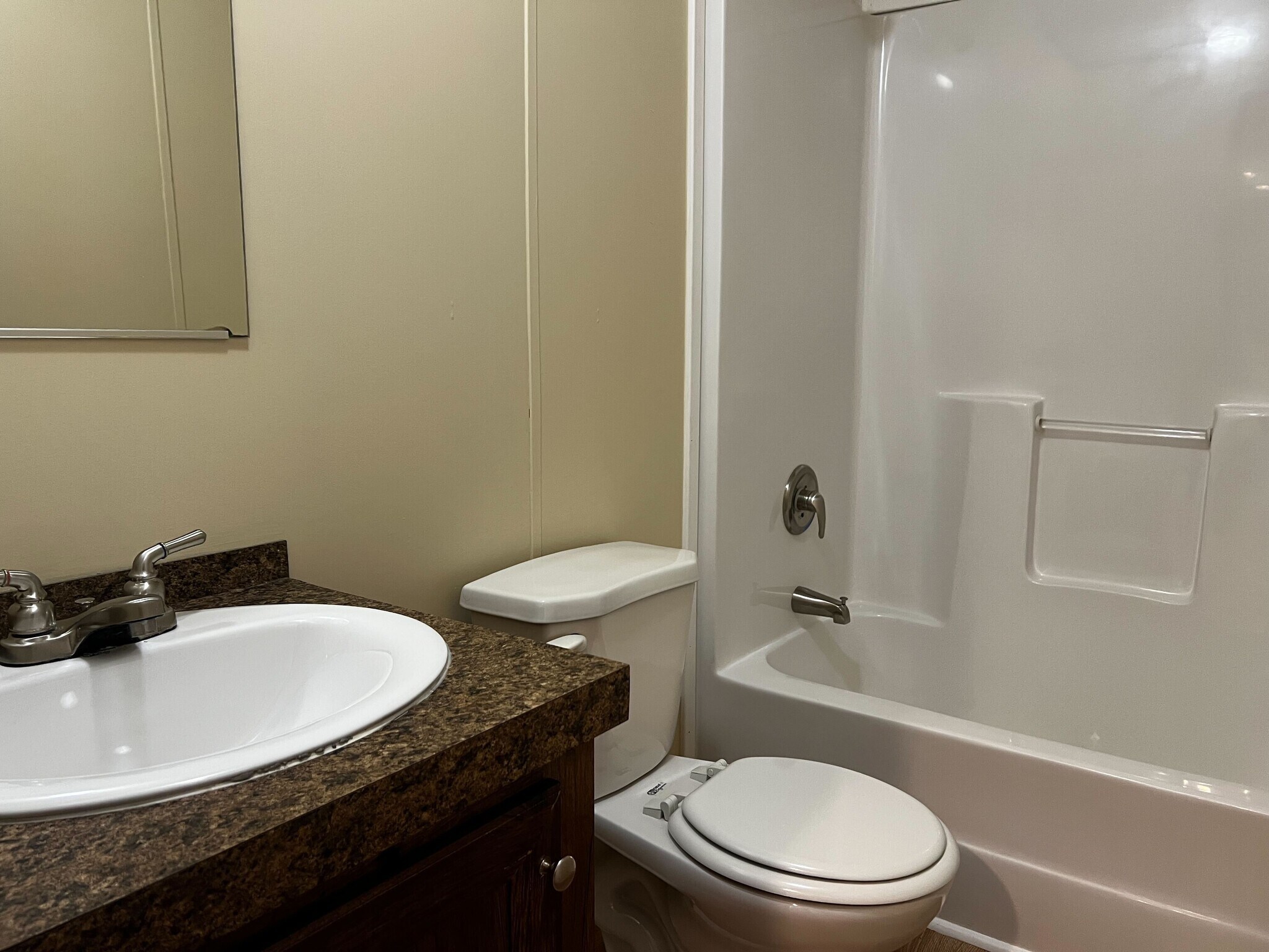 Building Photo - 709 N Collins Fwy