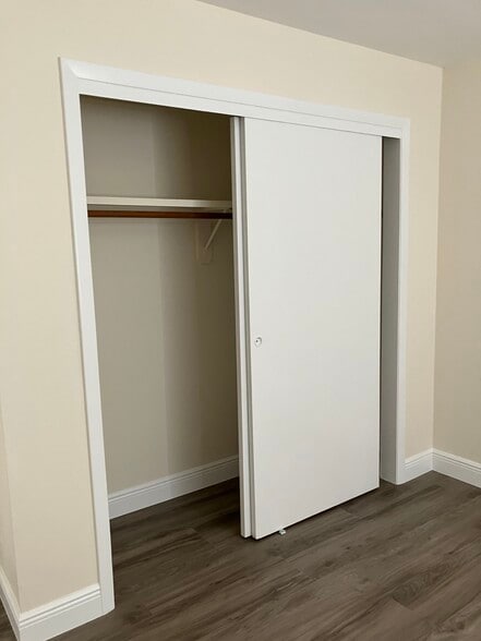 Guest Bedroom Closet - 3712 SW 5th Pl