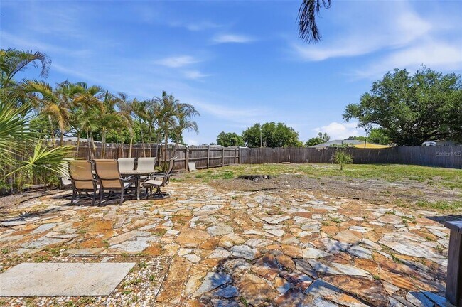 Building Photo - 6336 S Lansdale Cir