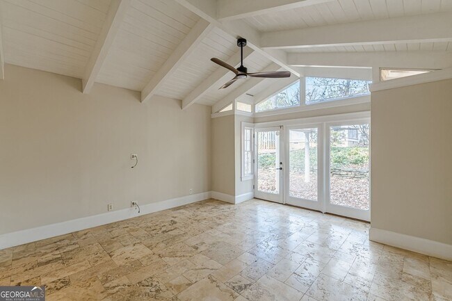 Building Photo - 1957 Walker Ave