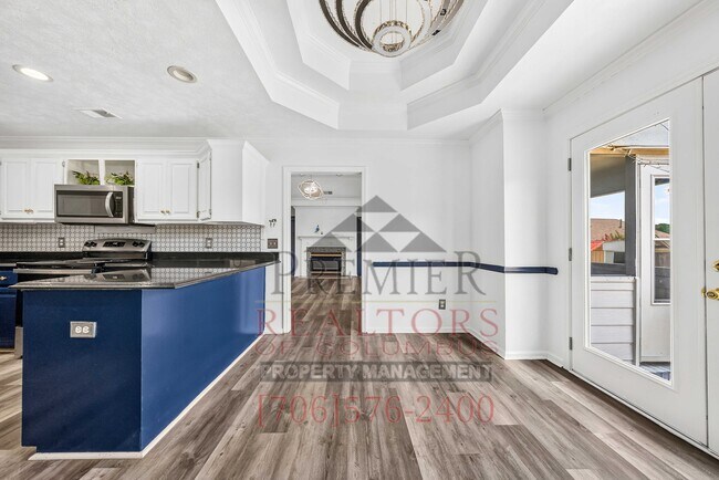 Building Photo - 5924 Big Oak Dr