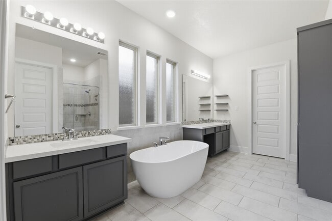 Building Photo - 12434 Tullich Run Dr