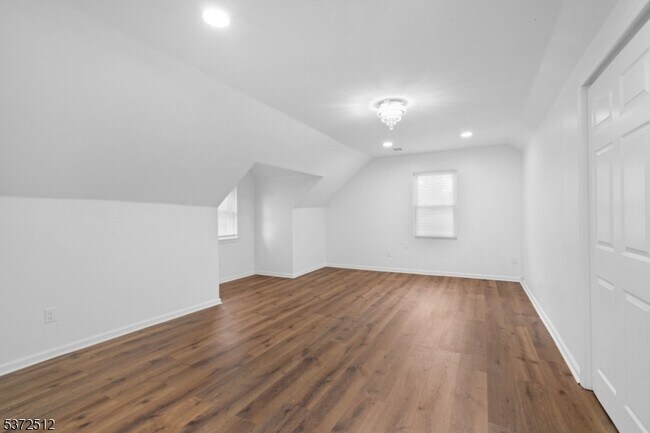 Building Photo - 141 Crosby Ave