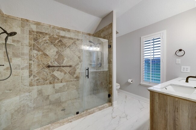 Building Photo - 11006 Desert Springs Cir