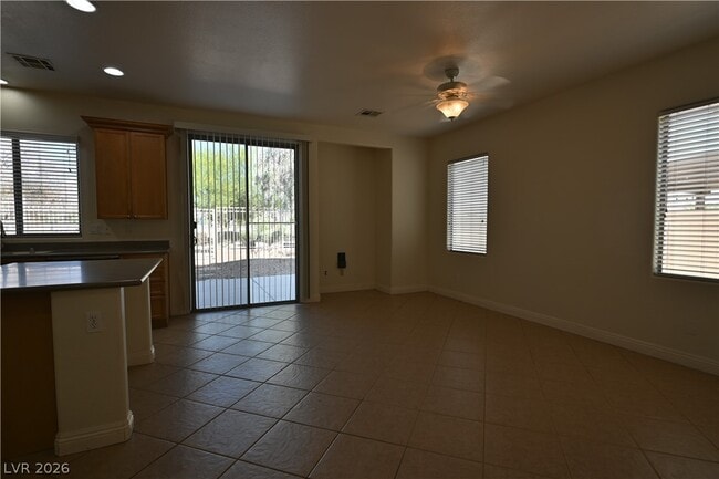 Building Photo - 5472 Overlook Valley St