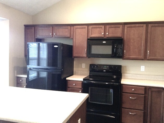 Building Photo - 12 Ascot Glen Dr