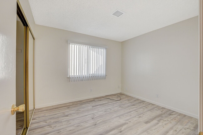 Building Photo - 2809 Northam St