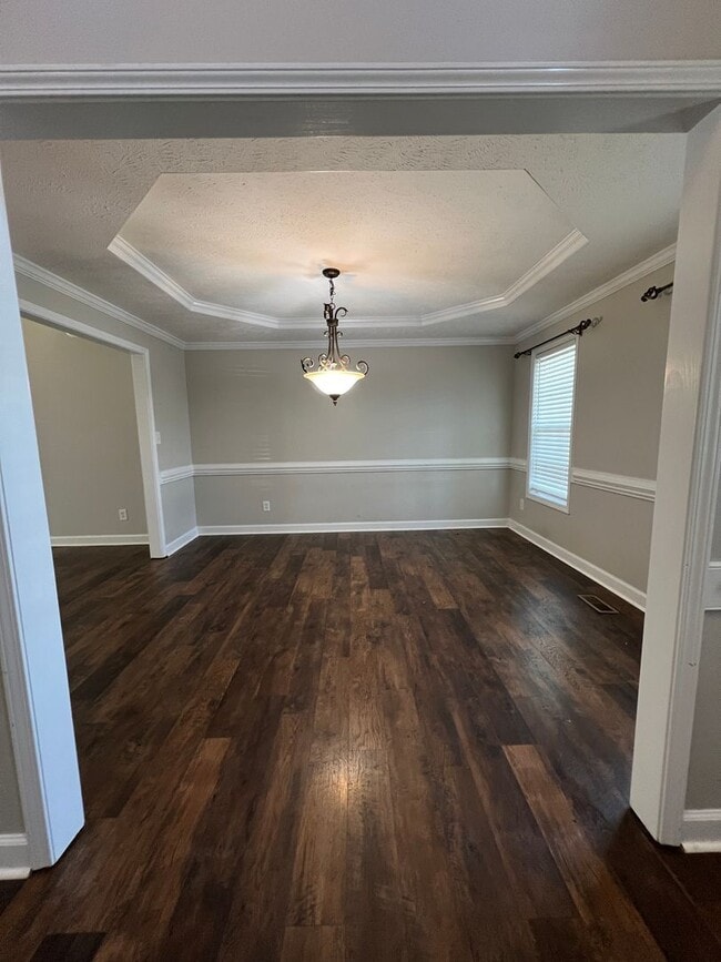 Building Photo - Gorgeous Westgate Home with Access to Community Amenities