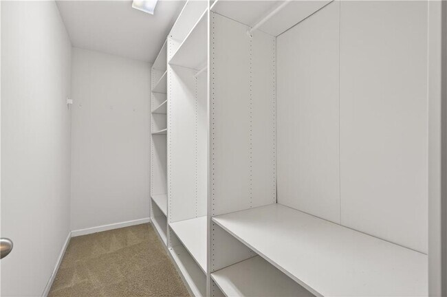 Building Photo - 1020 Kendall Grove Ct