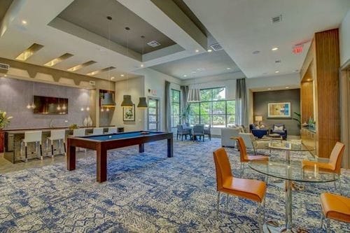 Building Photo - 11800 Dessau Rd