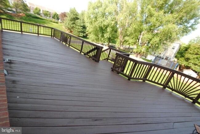 Building Photo - 22754 Brookshade Dr