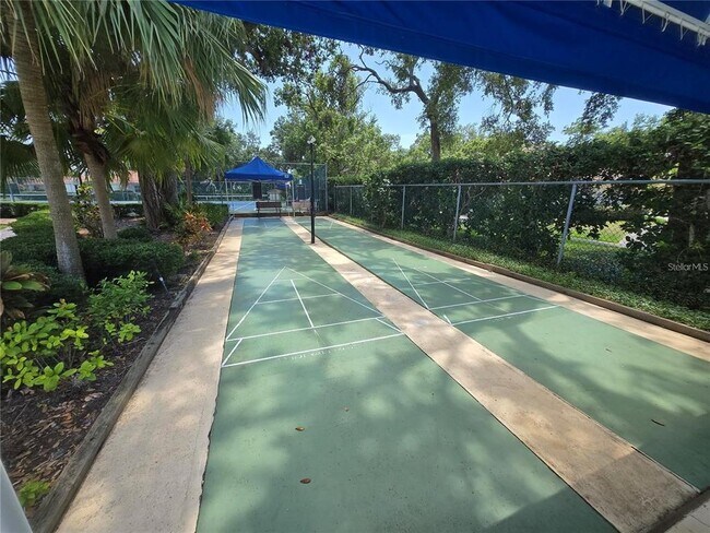 Building Photo - 3601 Garden Lakes Clenet