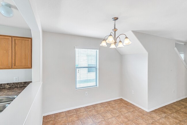 Building Photo - 21315 Beacon Springs Lane