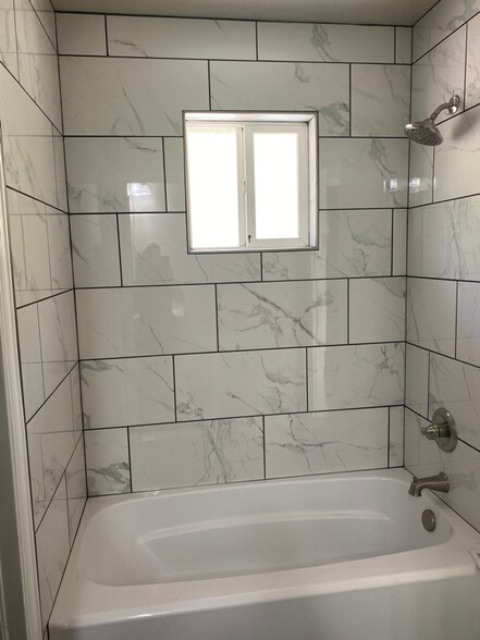 Building Photo - 2626 W Pikes Peak Ave