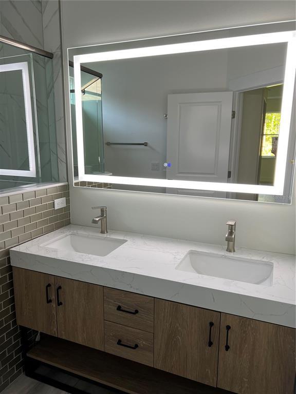 Building Photo - 40 Post Tree Ln