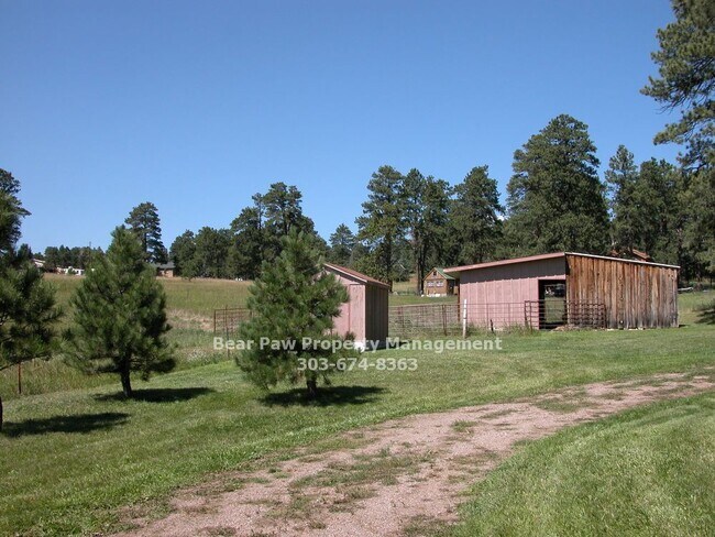 Building Photo - Nice Property in Indian Hills!!