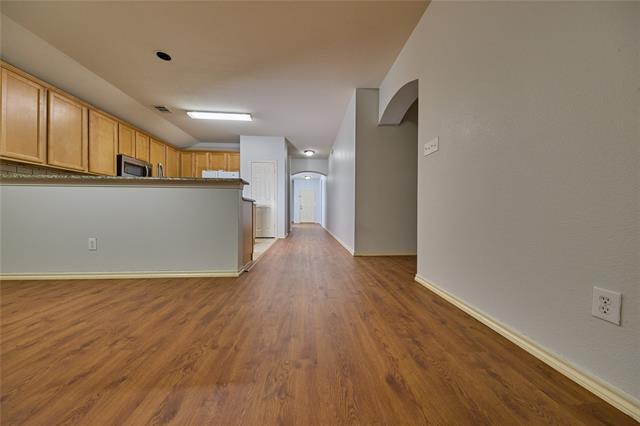 Building Photo - 4616 Brighton Dr