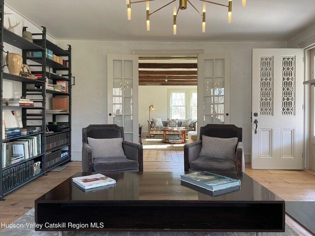 Building Photo - 416 Hapeman Hill Rd