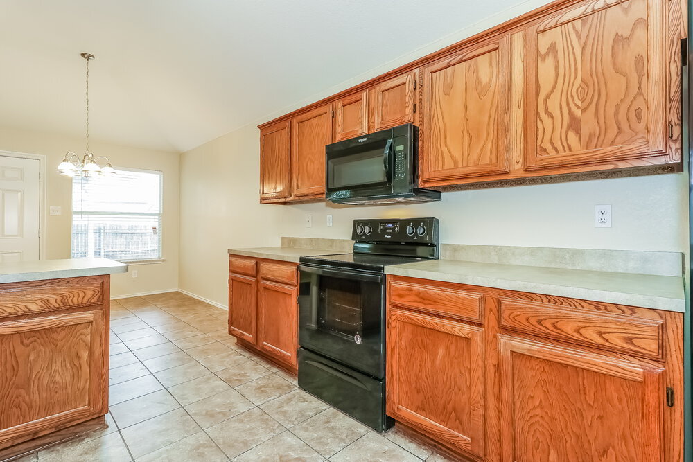 Building Photo - 948 Grand Central Pkwy