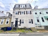 Building Photo - 1141 Brabec St