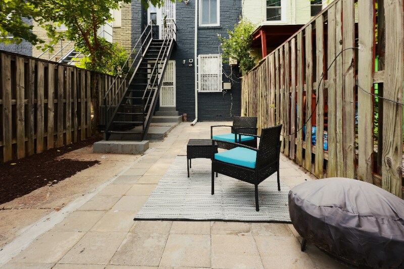 Building Photo - 1825 H St NE