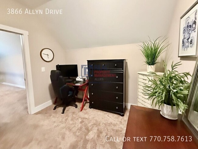 Building Photo - 3866 Allyn Dr NW
