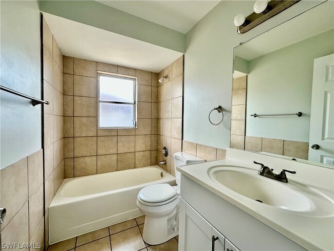 Building Photo - 7433 Pebble Beach Rd