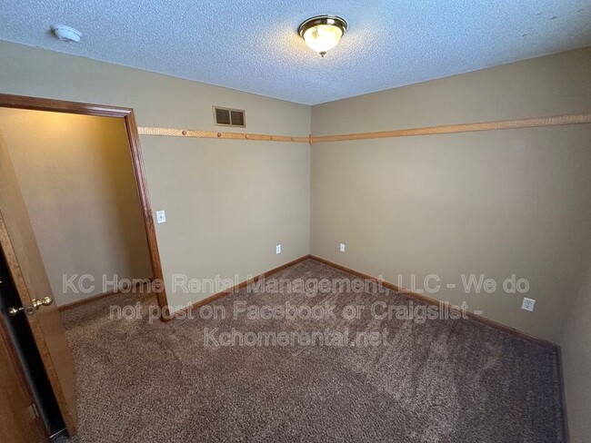 Building Photo - 7307 Rymeg Cir