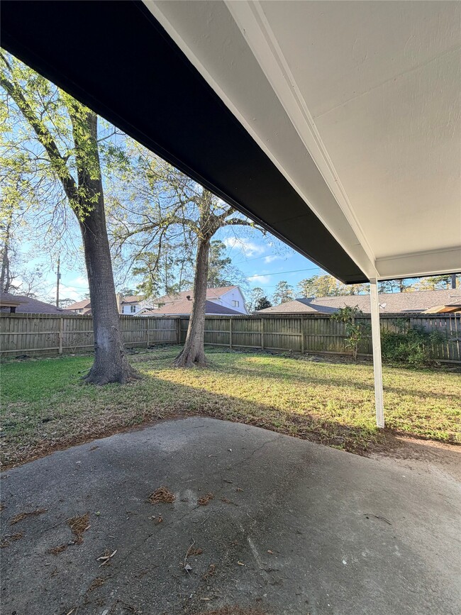 Building Photo - 3800 September Dr