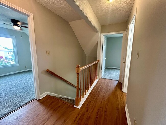Building Photo - 1225 Cobblestone Ln