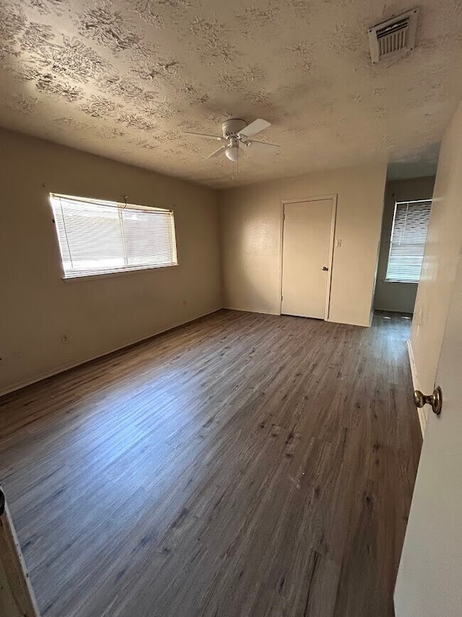 Building Photo - 20322 Beigewood Ln