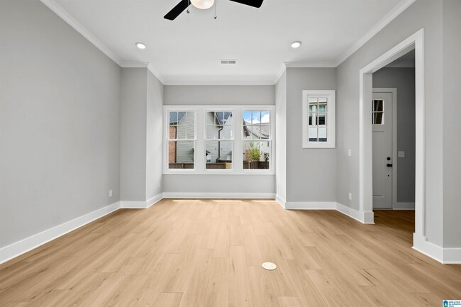 Building Photo - 1754 Riverton Ln