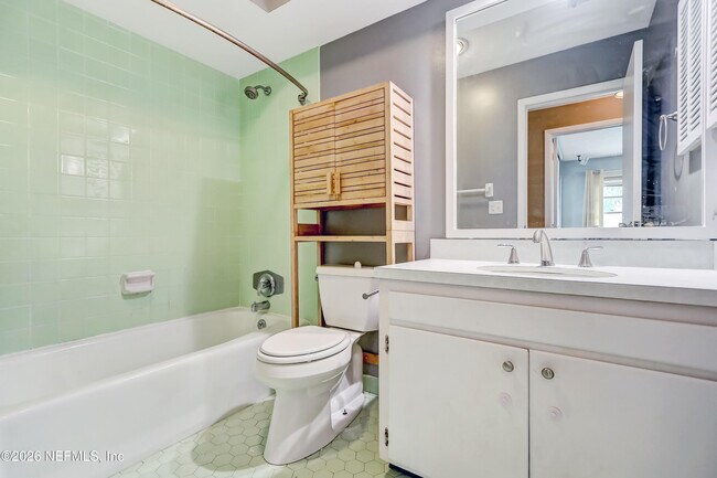 Building Photo - 4328 Savannah Ave