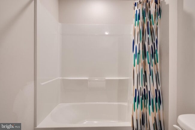 Building Photo - 69 Nelsons Wy