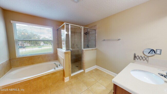 Building Photo - 2588 Cody Dr