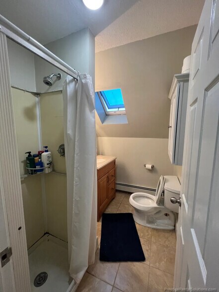 Building Photo - 46 Shannon St